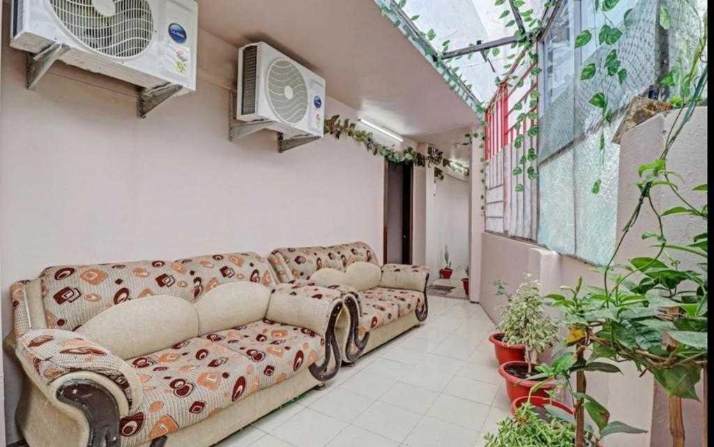 Hotel O Bottom Inn Дехрадун Экстерьер фото